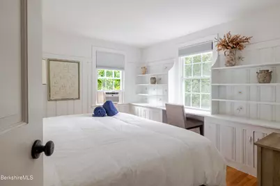 11 Prospect St, Great Barrington, MA 01230 - Photo 32