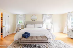 11 Prospect St, Great Barrington, MA 01230 - Photo 26