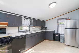 9 Crane Ave, Dalton, MA 01226 - Photo 4