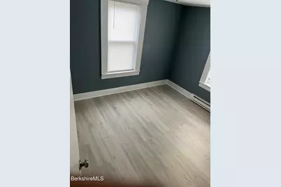 2 Valley St, Adams, MA 01220 - Photo 6