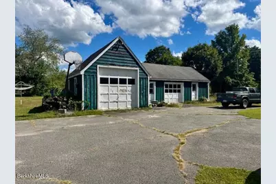 153 E Main St, Sheffield, MA 01222 - Photo 4