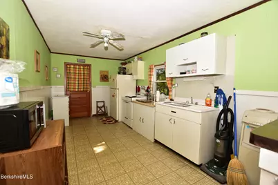 455 King Richard Dr, Becket, MA 01223 - Photo 12