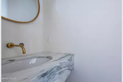 414 S Undermountain Rd, Sheffield, MA 01257 - Photo 10