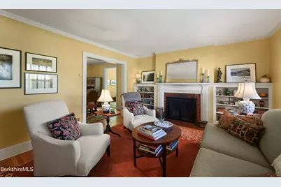 39 Lexington Pkwy, Pittsfield, MA 01201 - Photo 12