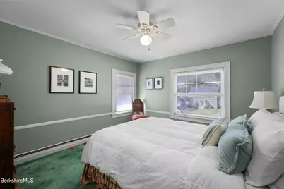 39 Lexington Pkwy, Pittsfield, MA 01201 - Photo 24