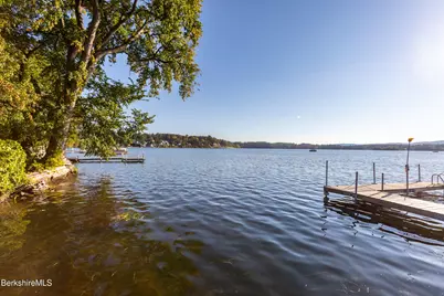 580 S Main St #4-2, Lanesborough, MA 01237 - Photo 20