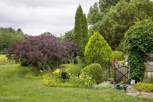 18 Goodrich St, Stockbridge, MA 01262 - Photo 62