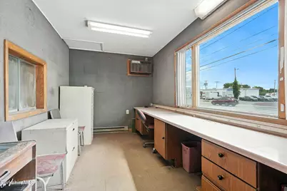 717 East St, Pittsfield, MA 01201 - Photo 4