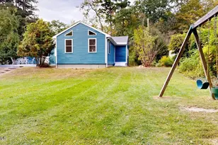 136 Sand Springs Rd, Williamstown, MA 01267 - Photo 16