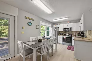 1044 Beaver Pond, Hancock, MA 01237 - Photo 10