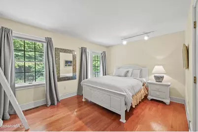 905 West Rd, Sheffield, MA 01230 - Photo 36