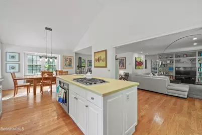 905 West Rd, Sheffield, MA 01230 - Photo 22