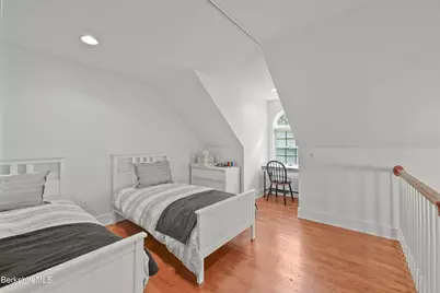 905 West Rd, Sheffield, MA 01230 - Photo 32