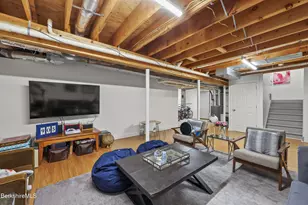 905 W Rd, Sheffield, MA 01230 - Photo 42