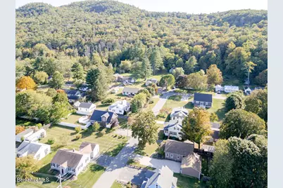 6 Locust St, Great Barrington, MA 01230 - Photo 34