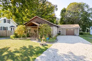 6 Locust St, Great Barrington, MA 01230 - Photo 4