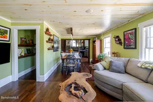 6 Locust St, Great Barrington, MA 01230 - Photo 18