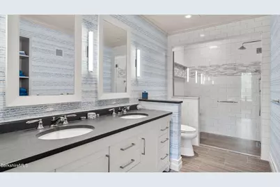 165 Kemble St #5, Lenox, MA 01240 - Photo 14