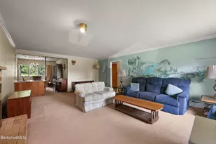 1070 Holmes Rd, Pittsfield, MA 01201 - Photo 4