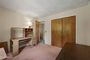 1070 Holmes Rd, Pittsfield, MA 01201 - Photo 26