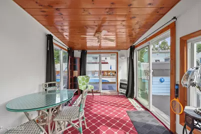 156 Draper Ave, Pittsfield, MA 01201 - Photo 10