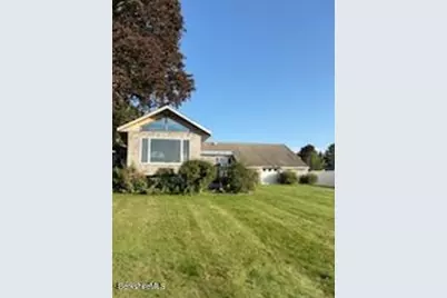 61 Tor Court Ct, Pittsfield, MA 01201 - Photo 2