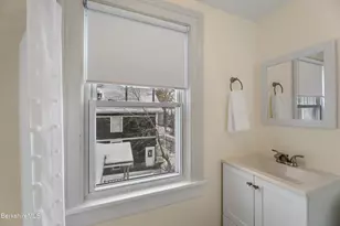 247 South St, Pittsfield, MA 01201 - Photo 32