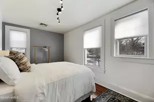 247 South St, Pittsfield, MA 01201 - Photo 28