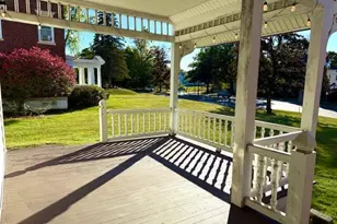 247 South St, Pittsfield, MA 01201 - Photo 6