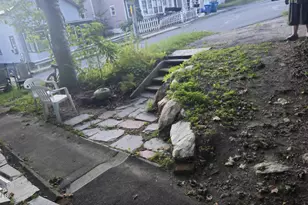 24 Franklin St, North Adams, MA 01247 - Photo 14