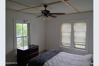 24 Franklin St, North Adams, MA 01247 - Photo 38