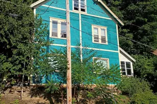 24 Franklin St, North Adams, MA 01247 - Photo 14