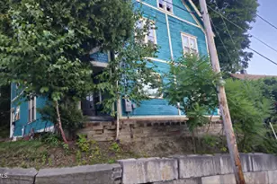 24 Franklin St, North Adams, MA 01247 - Photo 6