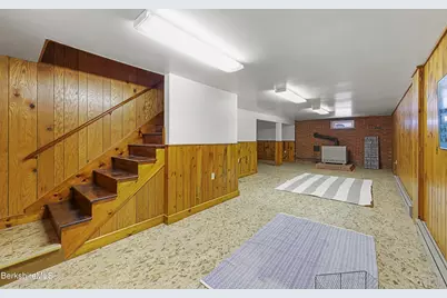 46 Lucille St, Pittsfield, MA 01201 - Photo 34