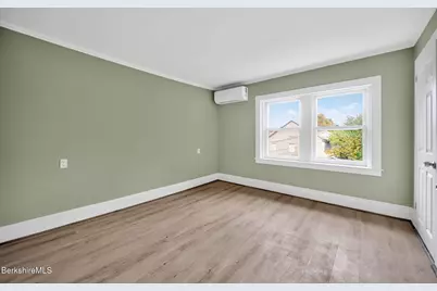 103 Holmes Rd, Hinsdale, MA 01235 - Photo 26