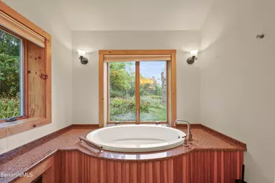 1030 Simonds Rd, Williamstown, MA 01267 - Photo 28