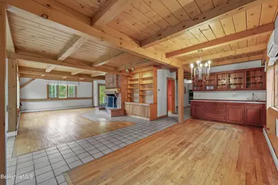 1030 Simonds Rd, Williamstown, MA 01267 - Photo 10