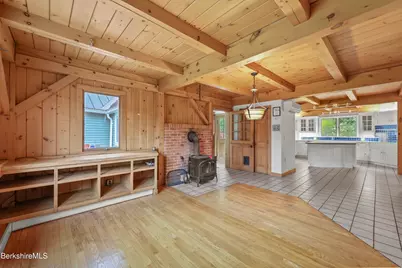 1030 Simonds Rd, Williamstown, MA 01267 - Photo 16