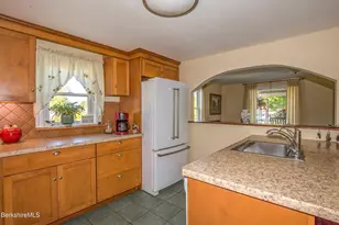 932 Williams St, Pittsfield, MA 01201 - Photo 14