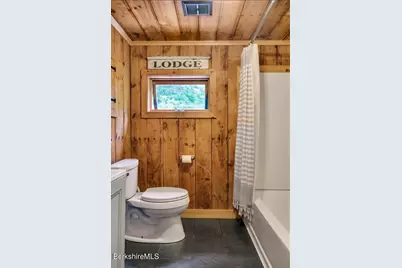 1099 New Ashford Rd, Williamstown, MA 01267 - Photo 36