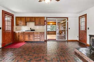 17 Kittredge Rd, Pittsfield, MA 01201 - Photo 24