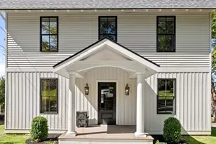 228 East St, Great Barrington, MA 01230 - Photo 2