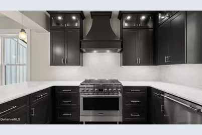 228 East St, Great Barrington, MA 01230 - Photo 8