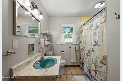 27 2nd St, Adams, MA 01220 - Photo 16