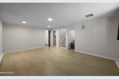 27 2nd St, Adams, MA 01220 - Photo 18