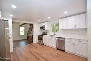 190 Willow St, Lee, MA 01238 - Photo 4
