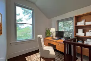 190 Willow St, Lee, MA 01238 - Photo 32