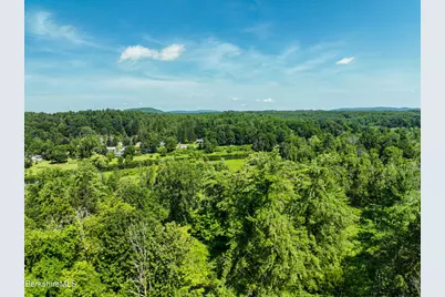 190 Willow St, Lee, MA 01238 - Photo 8