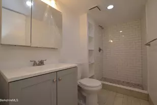 190 Willow St, Lee, MA 01238 - Photo 38