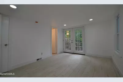 190 Willow St, Lee, MA 01238 - Photo 34